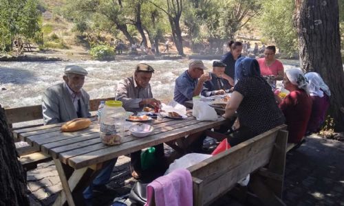 Ovacık Munzur Gözeleri