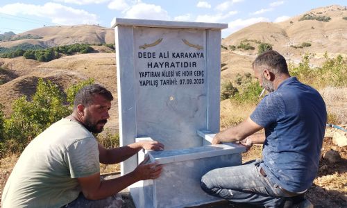 Elgazi Köyü Türbe ve Mezarlar